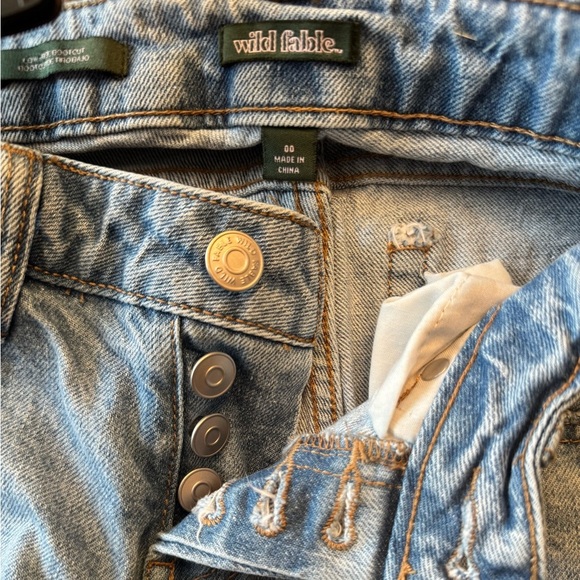 Wild Fable Low Rise Bootcut Frayed Jeans Women’s Size 00 Cherry Charm Light Wash - Picture 8 of 10